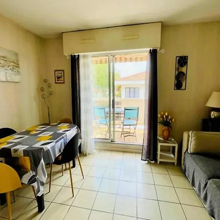 Athena Apartment