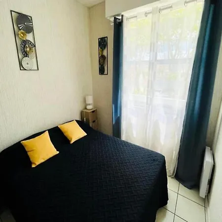 Apartment Athena *